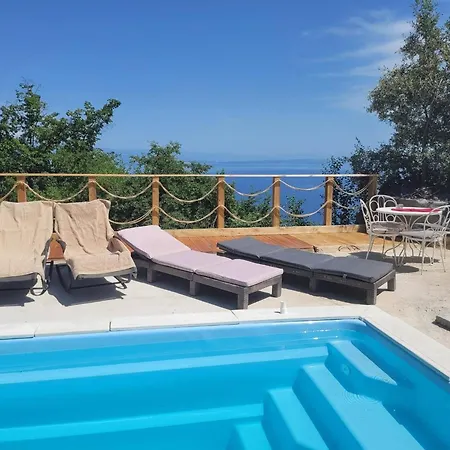 With Heated Pool Jacuzzi Sea View Tulisevica