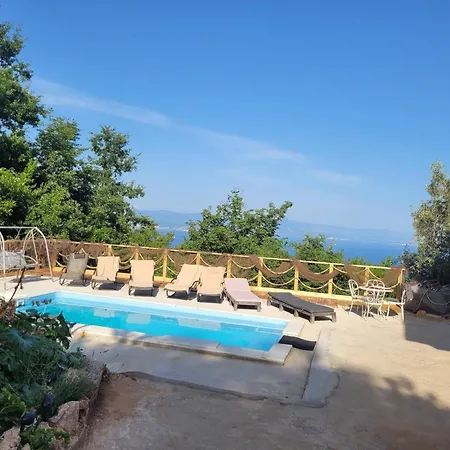 Apartmán With Heated Pool Jacuzzi Sea View Tulisevica