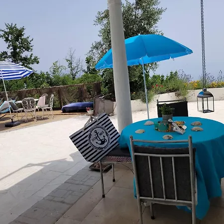 With Heated Pool Jacuzzi Sea View Apartmán Tulisevica