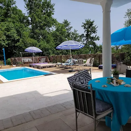 Apartmán With Heated Pool Jacuzzi Sea View Tulisevica