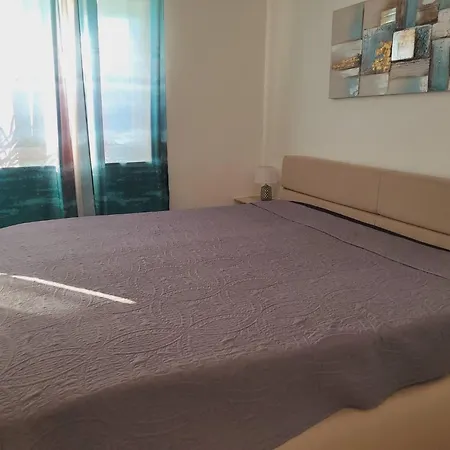 With Heated Pool Jacuzzi Sea View *